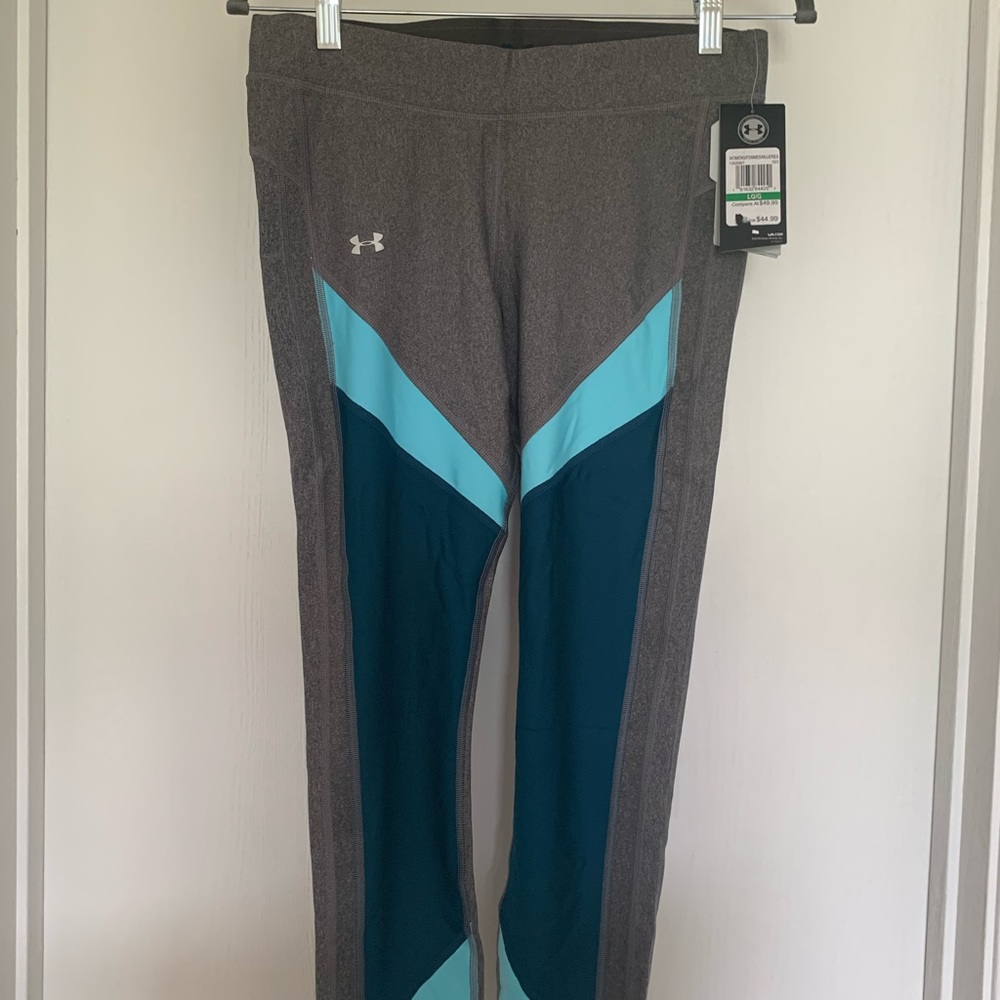 NWT Under Armour Compression Workout Pants